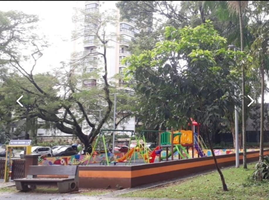 Apartamento Excelente Acomodacao E Localizacao.
